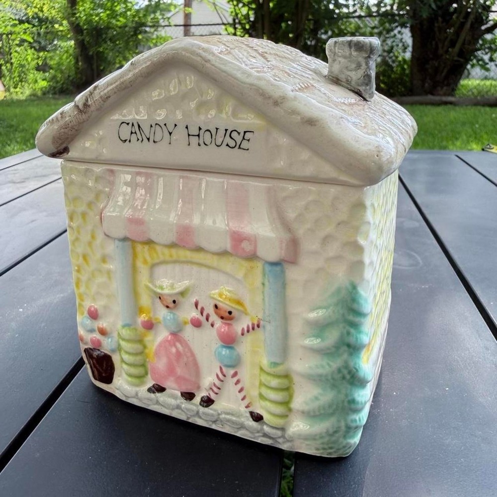 Candy House vintage mini candy jar with lid